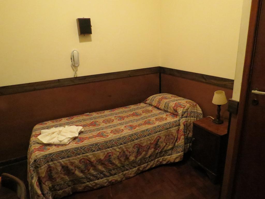 Hotel Raglan Mar del Plata Kamer foto